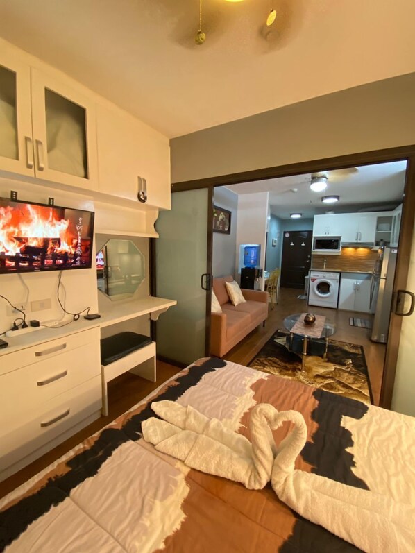 Appart'hôtel Luxe, 1 chambre, climatisation, vue mer | 1 chambre, couette en duvet d'oie, décoration personnalisée