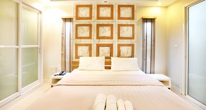 The Luxury Residence