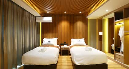 Montana Hotel