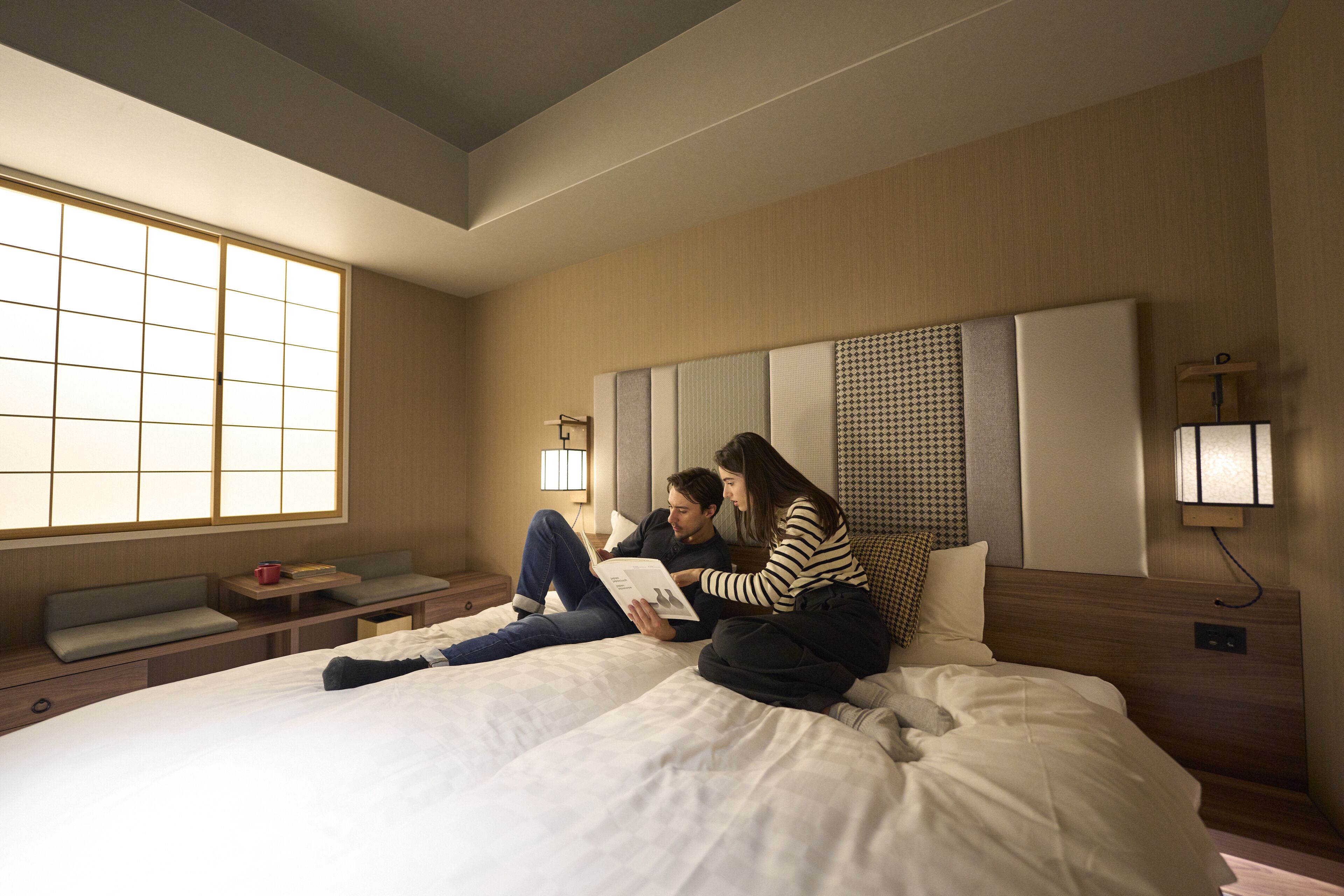 non smoking hollywood twin room | down duvets, iron/ironing board, free wifi, bed sheets