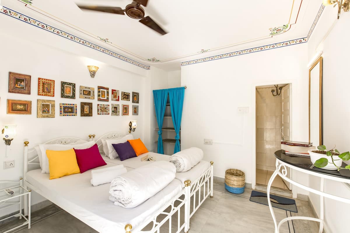 Deluxe Private AC Room with Ensuite Bathroom | Egyptian cotton sheets, premium bedding, in-room safe