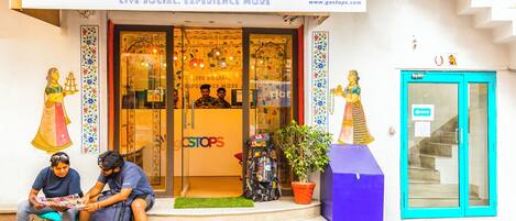 Fachada de la propiedad