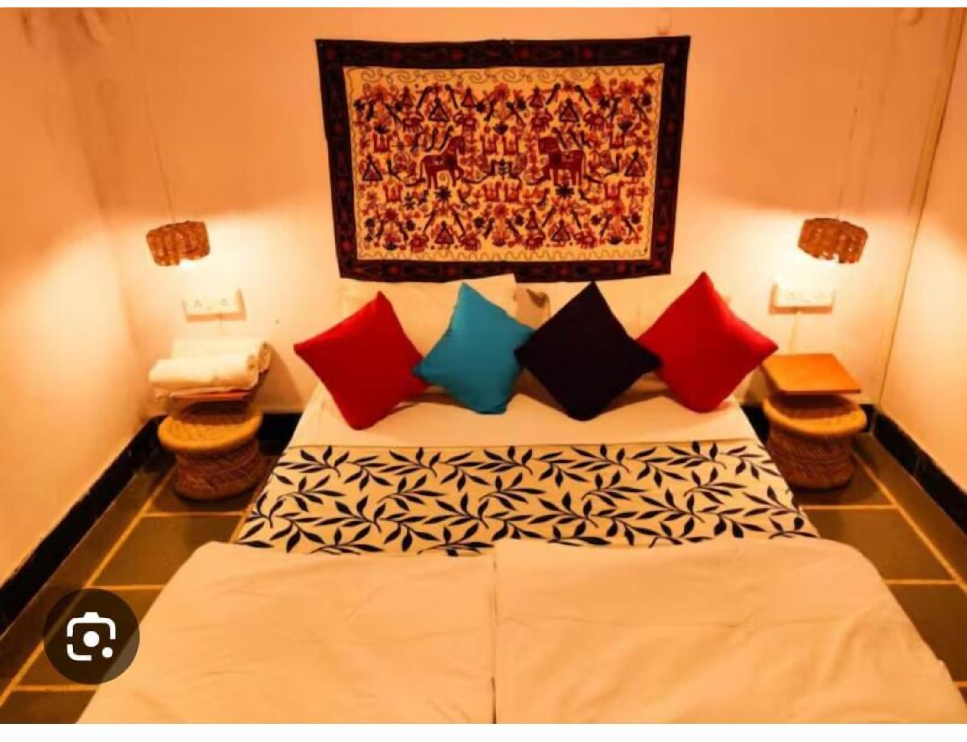 Deluxe Private AC Double Room with Shared Bathroom