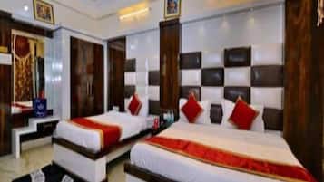 Triple AC Room | Free WiFi