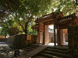 每日供应当地美食早餐（每人 JPY 1650）