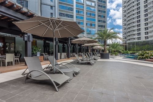Sun deck