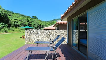 Sun deck
