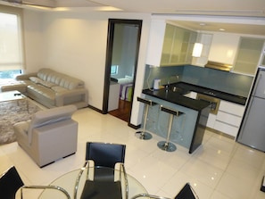 Executive Studio Suite, 1 Bedroom, City View | Living area | LED TV, pay films - Oris Casa Resident (Kuala Lumpur)