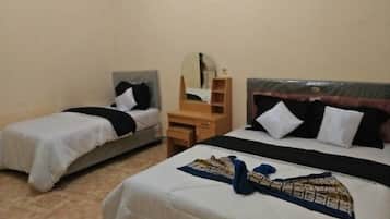 Standard Room | Desk, free WiFi