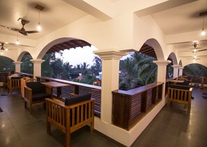 Courtyard Room | 1 bedroom, premium bedding, in-room safe, rollaway beds - Dunhill Beach Resort (Canacona)