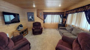 TV, fireplace, offices