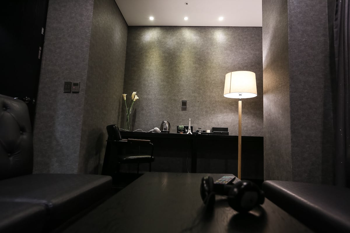 Executive Suite | リビング エリア | スマートテレビ、床暖房