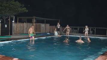 Piscina a l'aire lliure