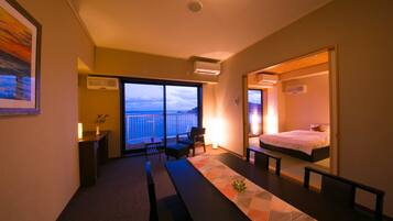 最上階 特別室 -ocean front-【禁煙】バス・トイレ付 | セーフティボックス (室内)、デスク、アイロン / アイロン台、WiFi (無料)