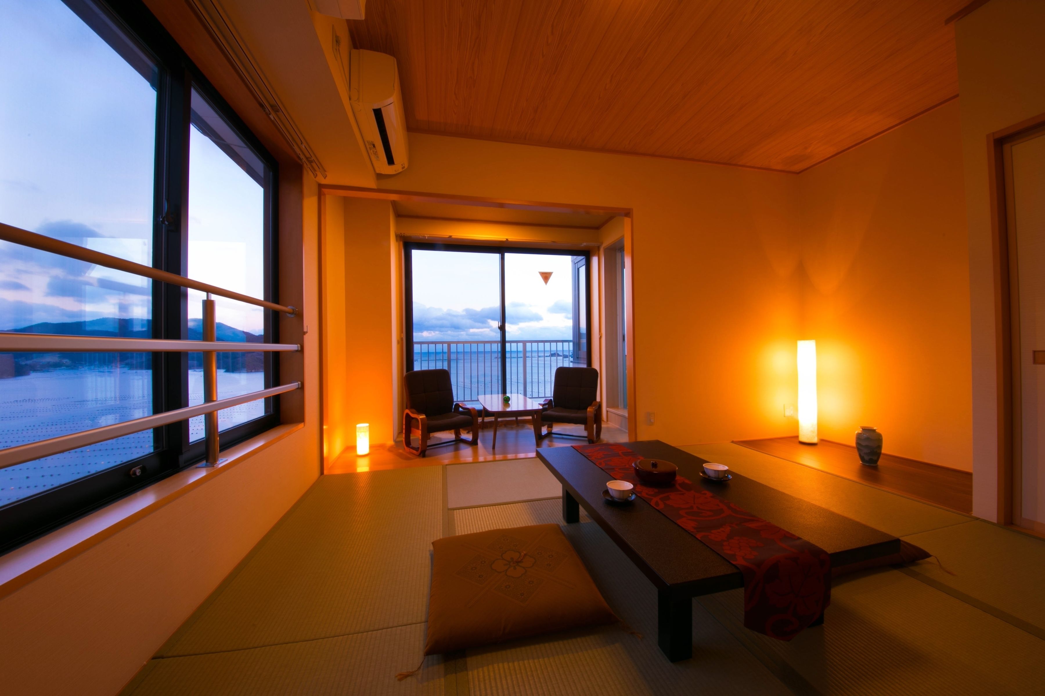 傳統客房, 非吸煙房, 海景 (Top Floor Corner JP Style,Shared Bath) | 房內夾萬、書桌、熨斗/熨衫板、免費 Wi-Fi