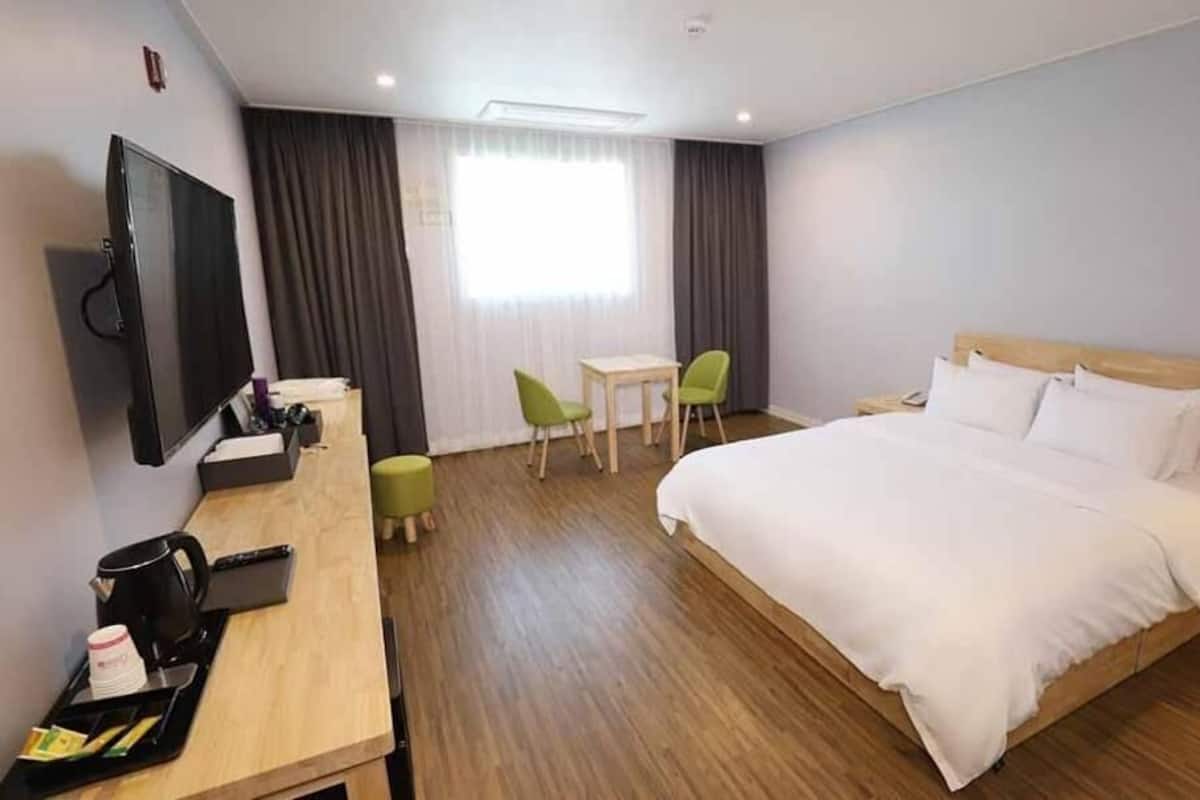 Wi-fi percuma, dihias secara berasingan 