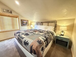 4 bedrooms, iron/ironing board, travel crib, free WiFi