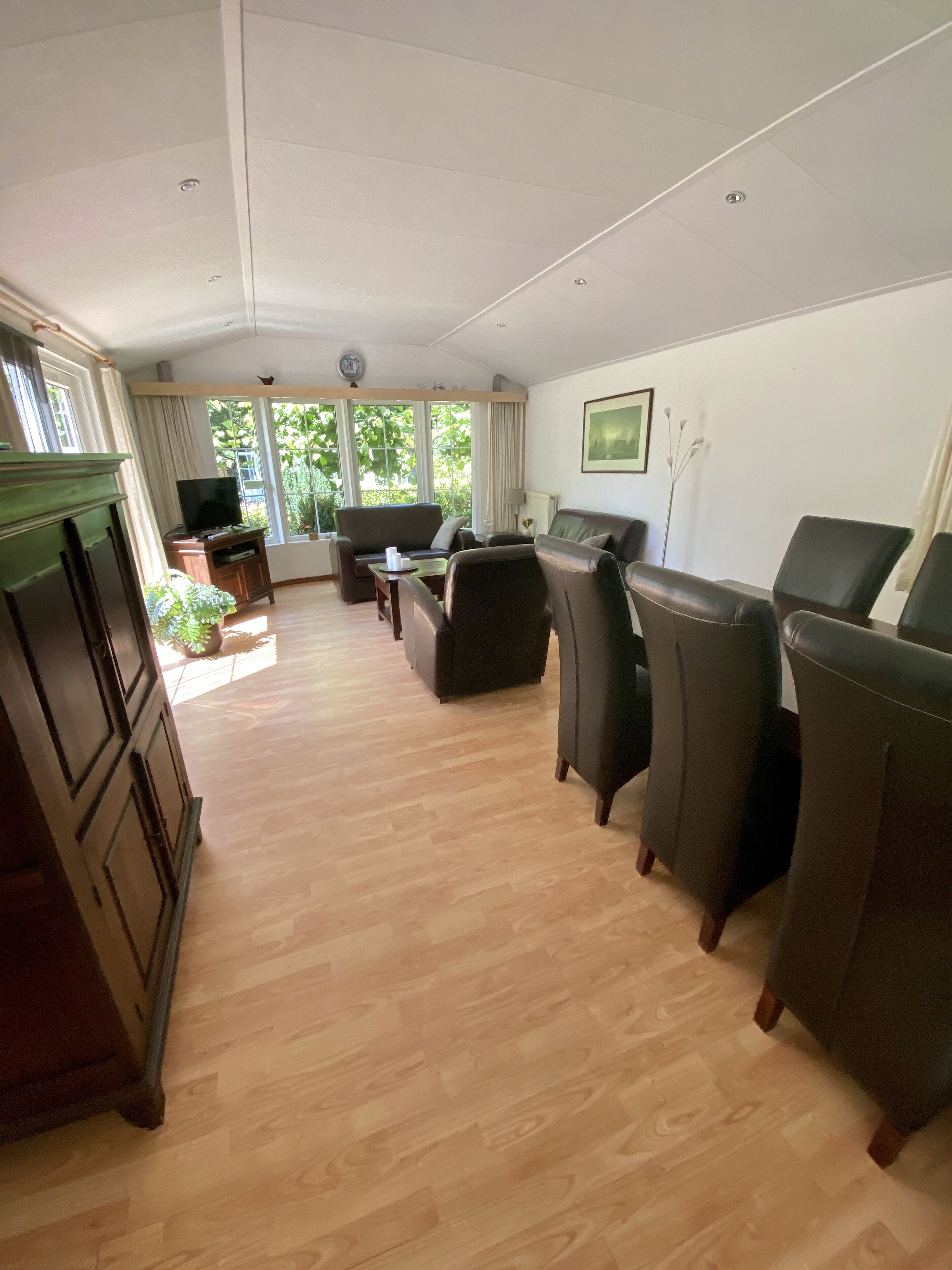 24-inch flat-screen TV with cable channels, TV, DVD player