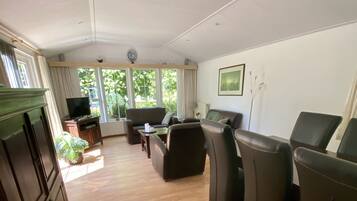 24-inch flat-screen TV with cable channels, TV, DVD player