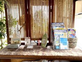 トリプルルーム | 羽毛の掛け布団、遮光カーテン、WiFi (無料)、ベッドシーツ