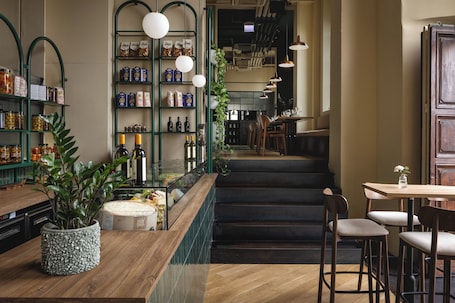 Restaurant. The Social Hub Florence Lavagnini