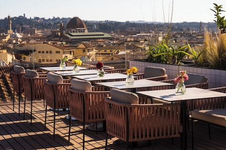 Rooftop terrace. The Social Hub Florence Lavagnini