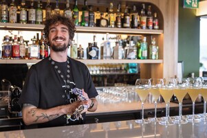 2 bars/lounges, poolside bar