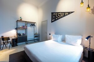 Double or Twin Room | Premium bedding, desk, soundproofing, free WiFi