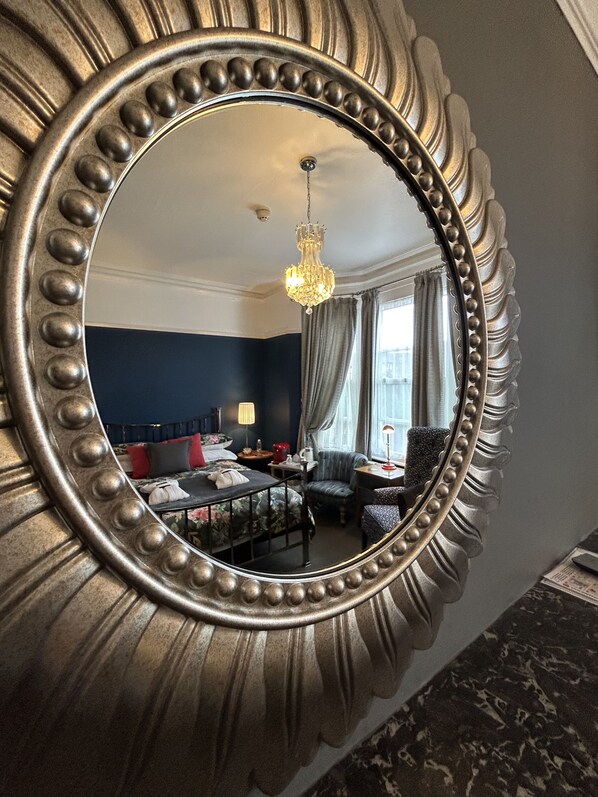 Room, 1 King Bed | Hypo-allergenic bedding, desk, blackout drapes, free WiFi - Worth House (Cambridge)