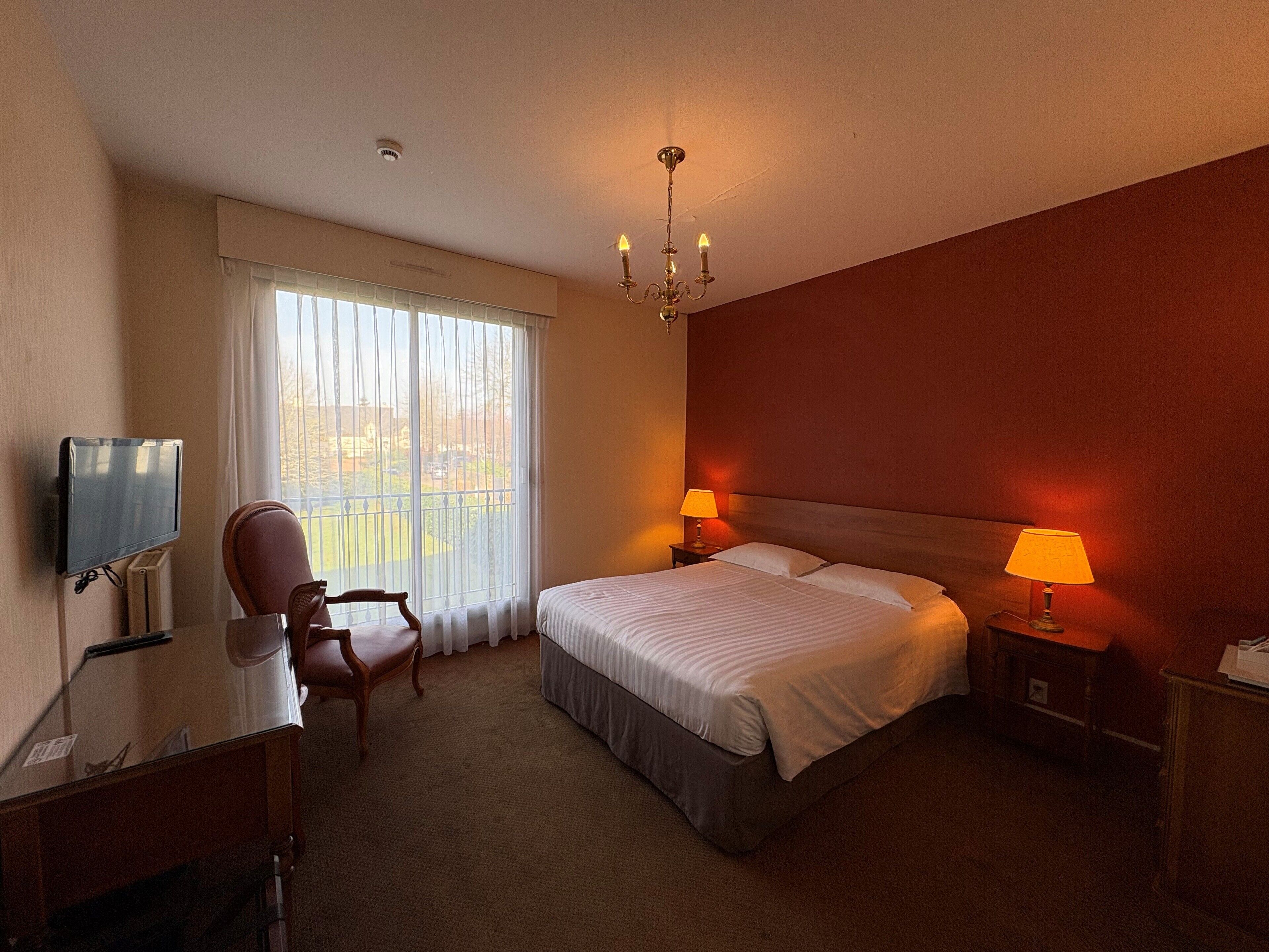 Chambre Classique | Decoración individual, escritorio, espacio para trabajar con un portátil