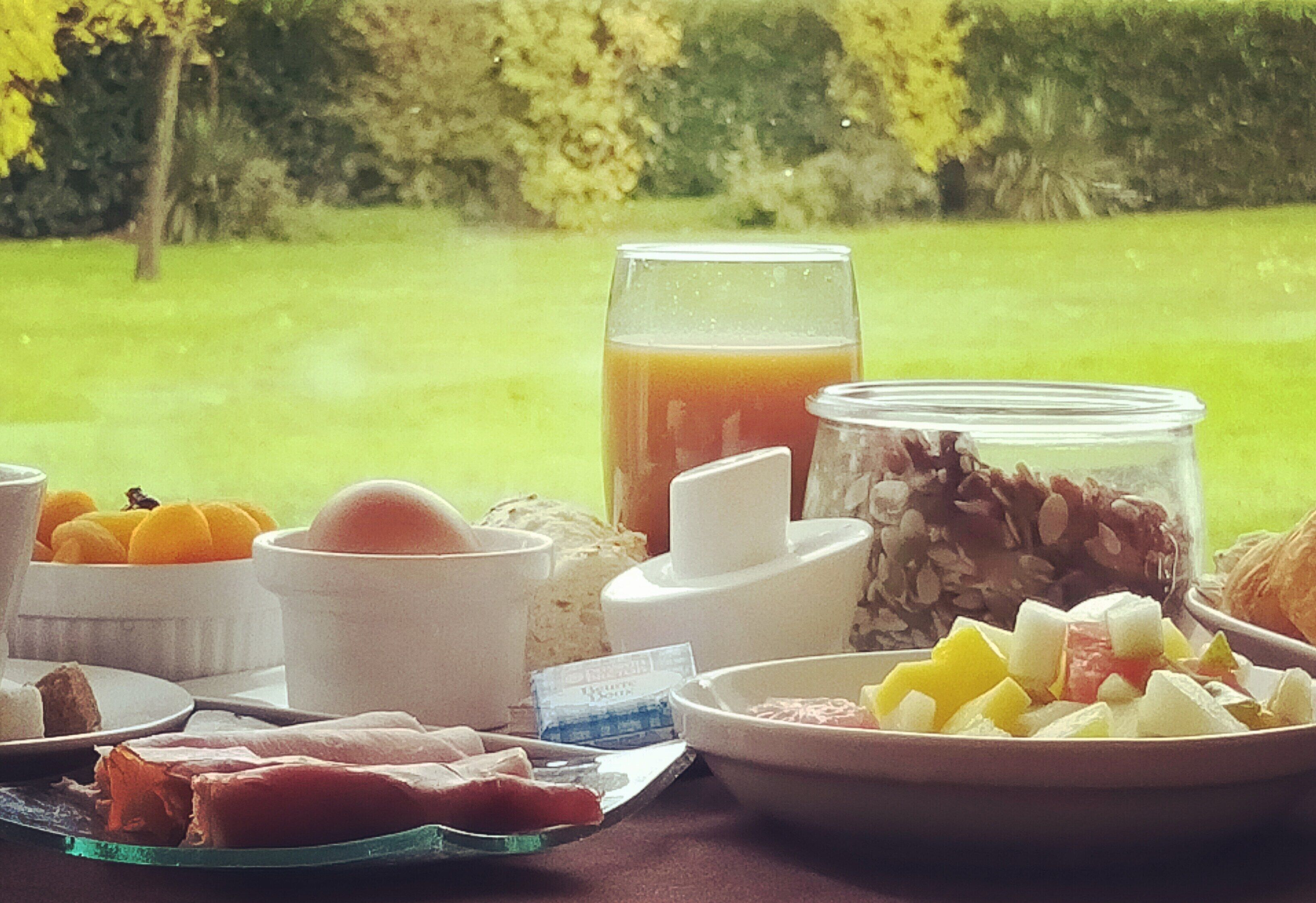 daily buffet breakfast (eur 12.90 per person)