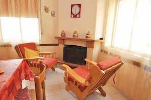 Apartment, 2 Schlafzimmer | Wohnbereich