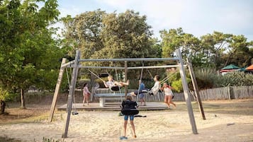 Aire de jeux - extérieure