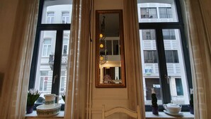 Chambre Cabinet | 거실 공간