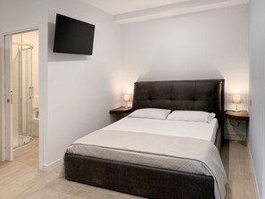 Premium bedding, desk, free WiFi, bed sheets - B&B Villa Paradiso (Urbino)