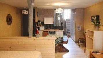 Décoration personnalisée, ameublement personnalisé, bureau