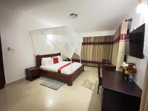 Superior Double Room | Desk, laptop workspace, soundproofing, free WiFi - Sienna Beach Hotel (Entebbe)