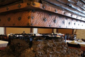 บริการอาหารกลางวันและอาหารเย็น, อาหารเมดิเตอร์เรเนียน