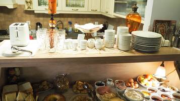 Daily buffet breakfast (EUR 5 per person)