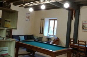 Billiards - Chambres Et Tables D'Hote De Margaridou (Blesle)