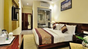 디럭스 트리플룸 (Standard room with free Wifi )