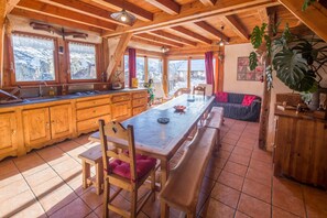 Tägliches inbegriffenes Frühstücksbuffet