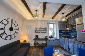 Interior - Serendipity (Salerno)