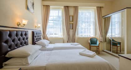 Devonshire Hotel