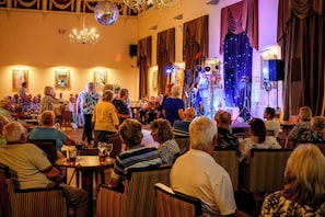 Ballroom - Hotel Prince Regent (Weymouth)