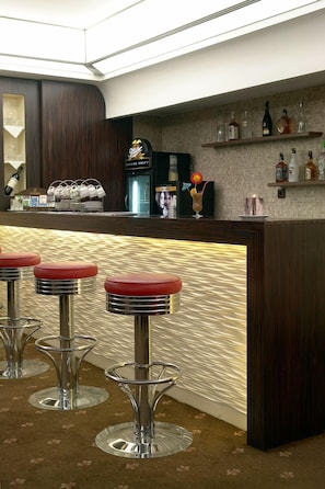Bar (en el alojamiento)