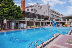 Exterior - Buyuk Berk Otel (Ayvalik)