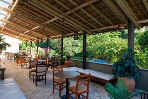 Restaurant - Hotel Santiago (Lindoia)