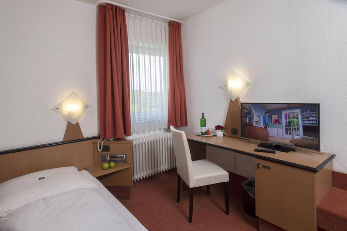 Minibar, desk, iron/ironing board, free WiFi