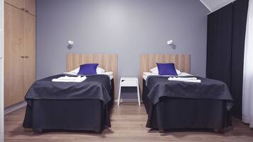Superior Double or Twin Room | Desk, cribs/infant beds